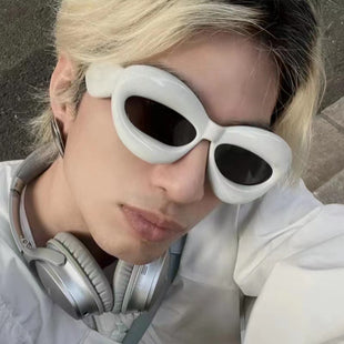 Oversized Cat-eye Acetate Sunglasses In Lipstick