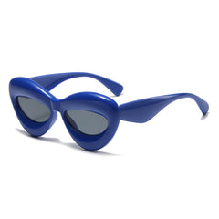 Oversized Cat-eye Acetate Sunglasses In Lipstick Oversized Cat-eye Acetate Sunglasses In Lipstick