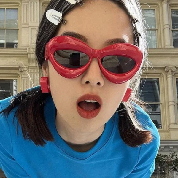 Oversized Cat-eye Acetate Sunglasses In Lipstick